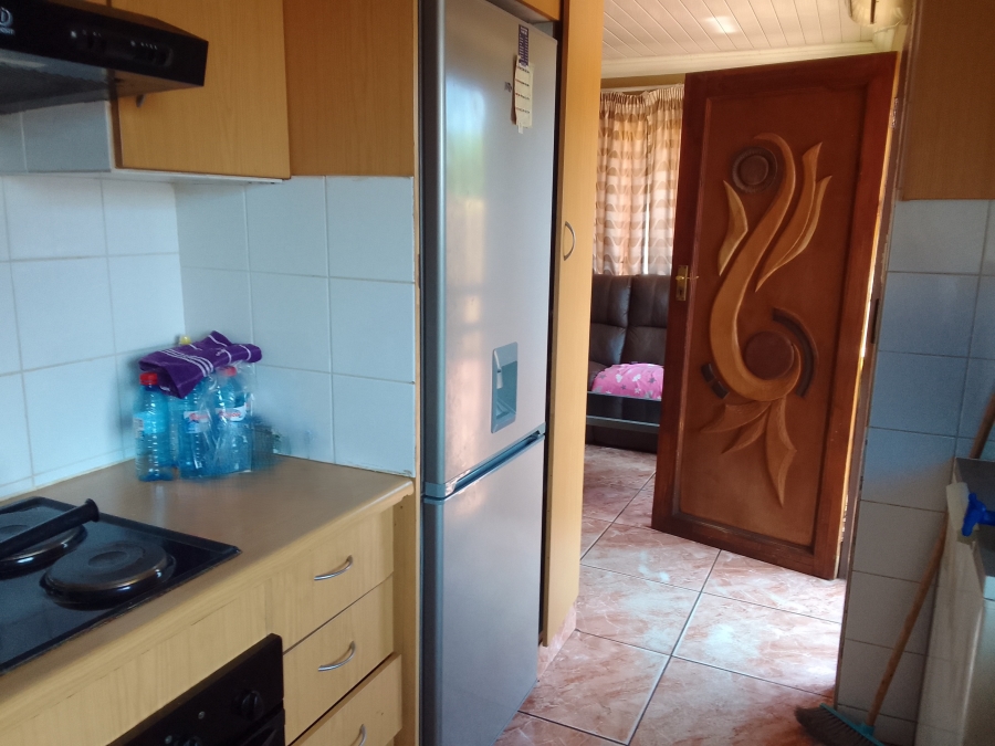 To Let 3 Bedroom Property for Rent in Geelhoutpark North West